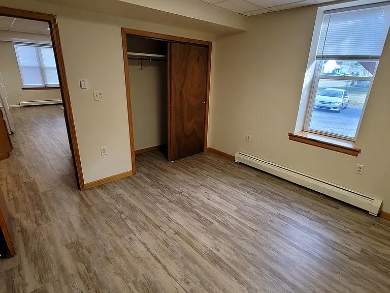 136 Valley St #1 — Photo 5