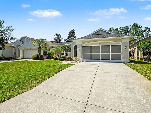 2nd image of 10093 Holly Berry Dr