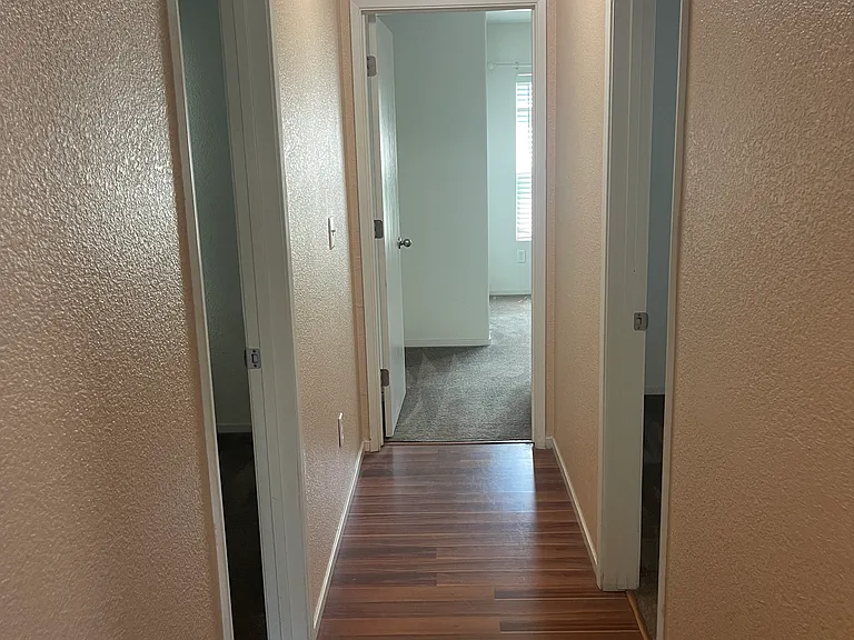 3343 Berlin Way — Photo 11