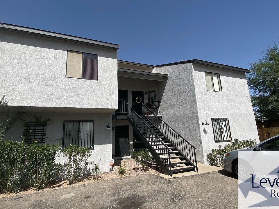1st image of 236 W Laguna St #1