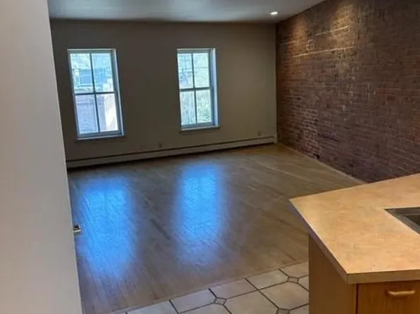 528 Main St, Beacon, NY 12508