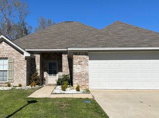 606 Silver Cv, Pearl, MS 39208