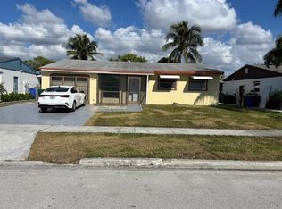 7591 SW 1st St, Pompano Beach, FL 33068