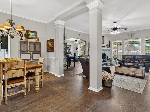 4th image of 3014 Bowser Rd