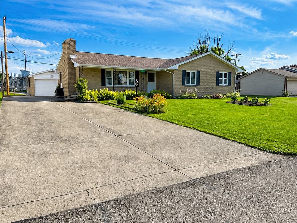 1st image of 14 Greeneview Dr
