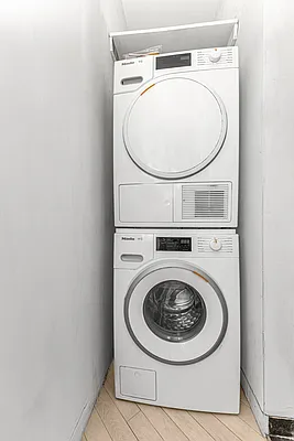 Rented by REAL New York | media 5