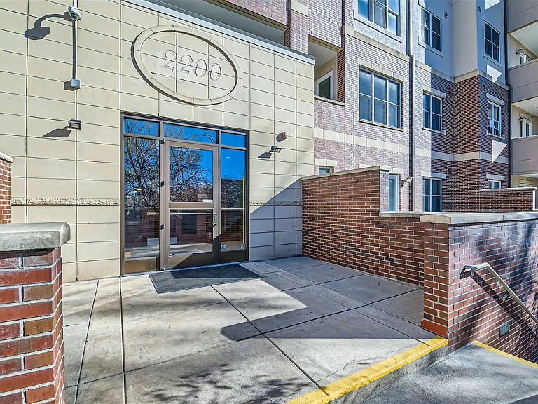 2200 S University Blvd #408 — Photo 24
