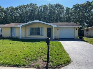 7510 Sequoia Dr, New Port Richey, FL 34653