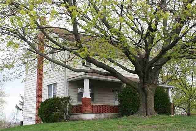 Home for Sale in Duncannon, PA $105,000