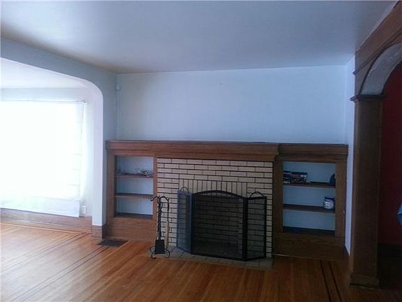 2nd image of 242 Dartmouth Ave