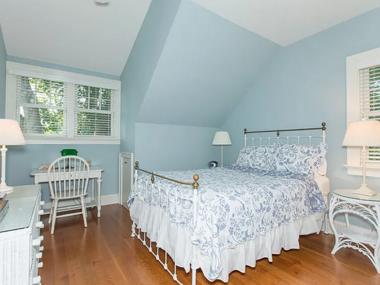 29 McGuirk St — Photo 8
