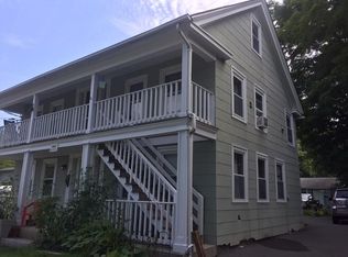 8 Grove St, Upton, MA 01568