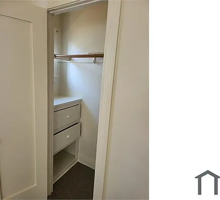 2 bed, 998 sqft, $2,887 — Photo 3
