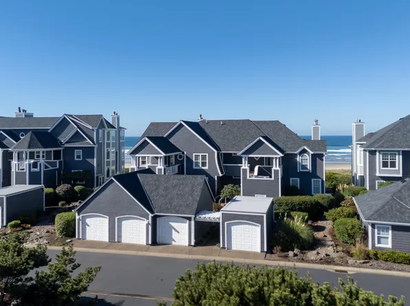 5958 SW Cupola Dr, South Beach, OR 97366