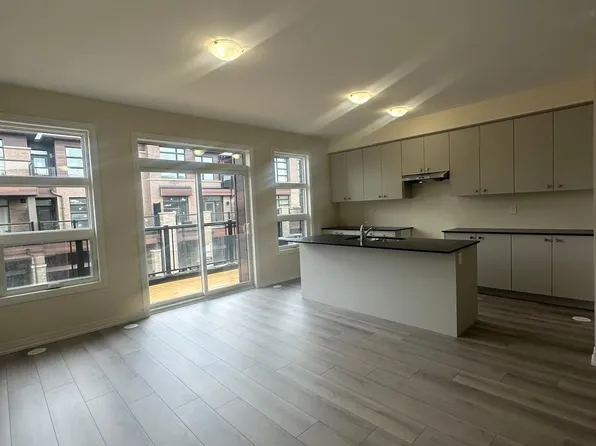 37 Harold Wilson Ln, Richmond Hill, ON L4S 0M3