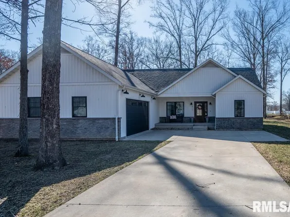 410 Margaret Dr, Herrin, IL 62948