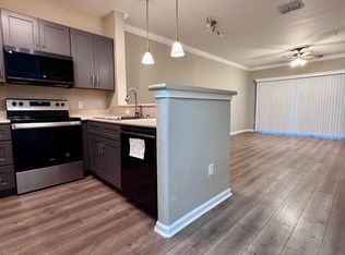 8290 Gate Pkwy W UNIT 186, Jacksonville, FL 32216