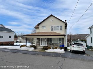 136 Cemetery St, Archbald, PA 18403
