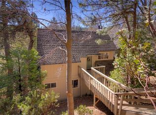 26397 Thunderbird Dr, Lake Arrowhead, CA 92352