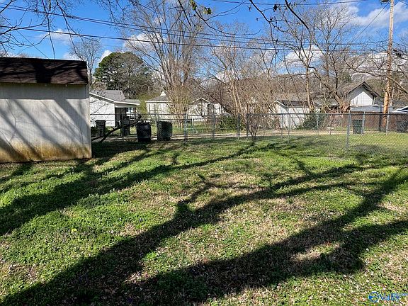 5th image of 1209 Seton Ave SE