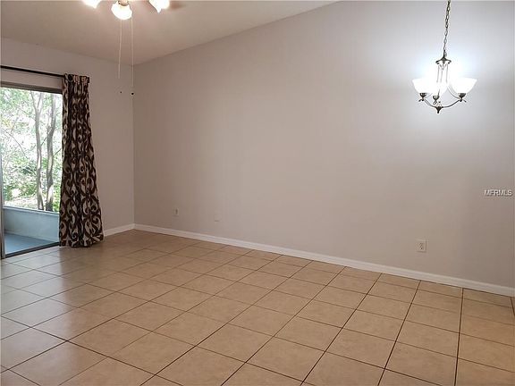 5th image of 3120 Fairwood Ct