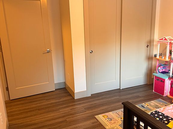 3rd image of 2550 S Ave W #212