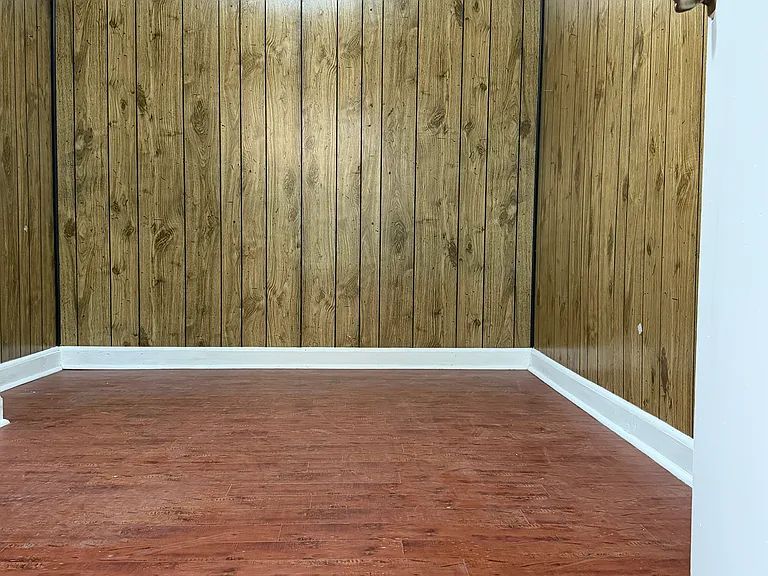 bedroom 2. this pic doesn't do it justice. much larger than it appears!
