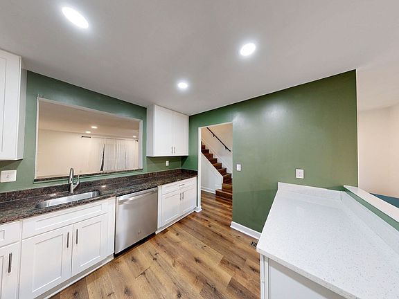 2nd image of 20561 Summersong Ln