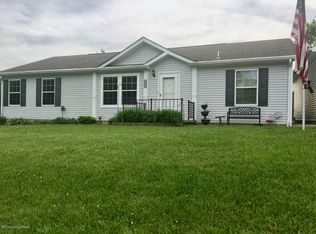457 Hickory Hill Rd, La Grange, KY 40031