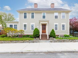 35 State St, Warren, RI 02885
