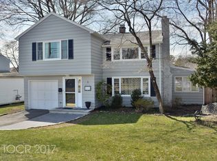 16 W Saddle River Rd, Waldwick, NJ 07463