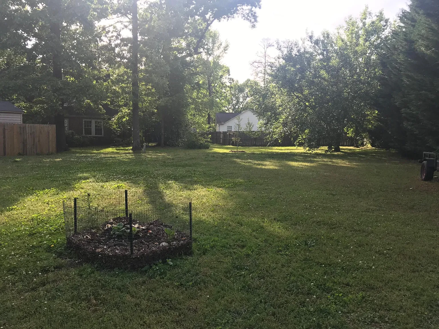 3 bed, 1100 sqft, $1,695 — Photo 3