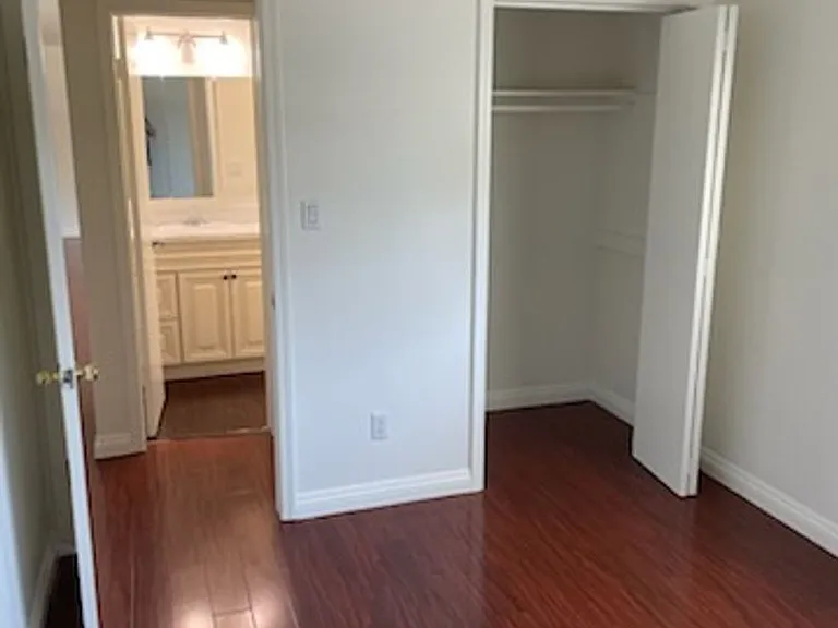 Apt 7222 Whittier — Photo 15