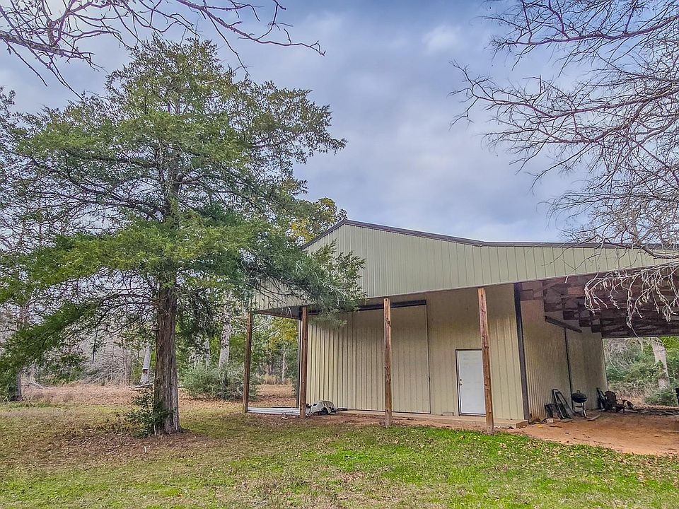 1st image of 1042 Black Forest Rd