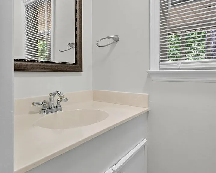 2027 Riding Ridge Rd — Photo 22