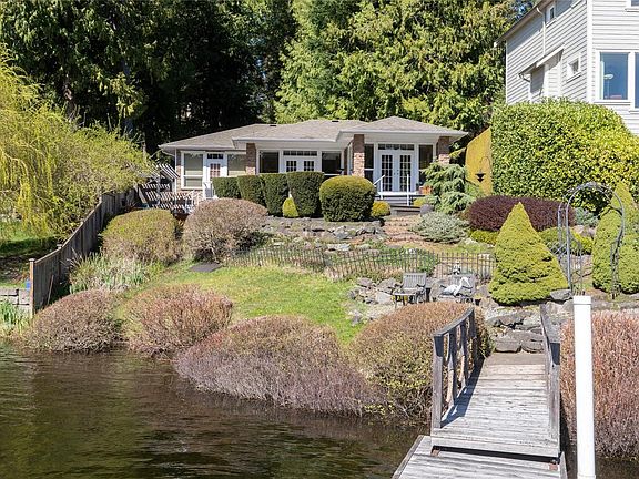 4th image of 2308 Renfrew Rd