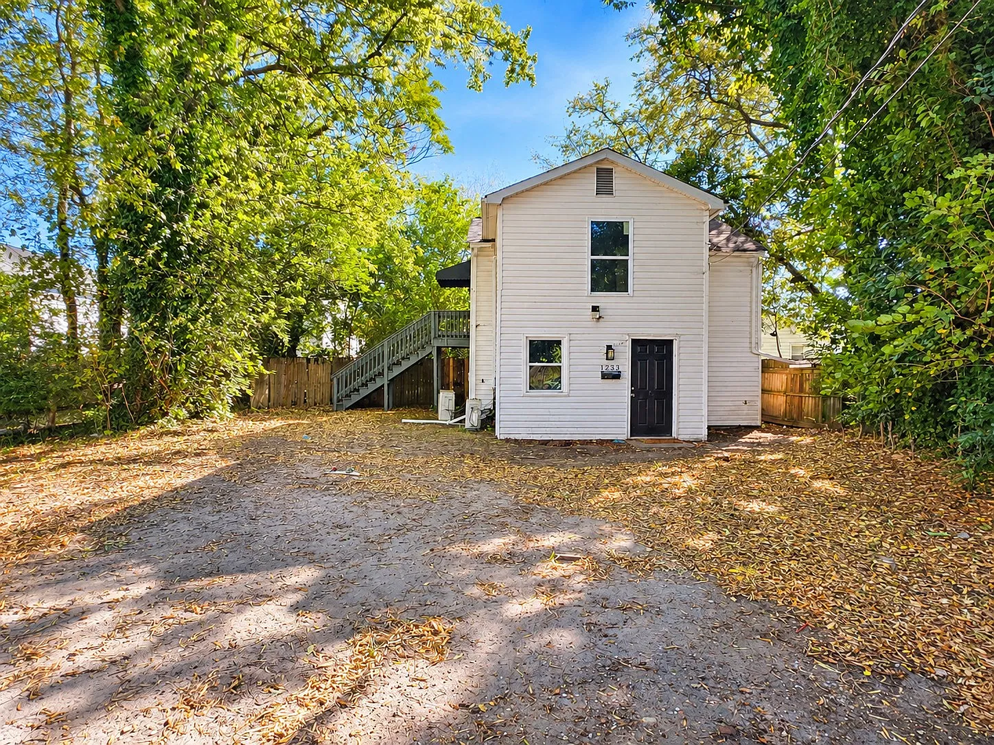 2 bed, 800 sqft, $1,500 — Photo 1