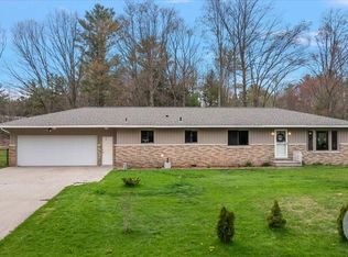 4125 Lorenson Rd, Whitehall, MI 49461