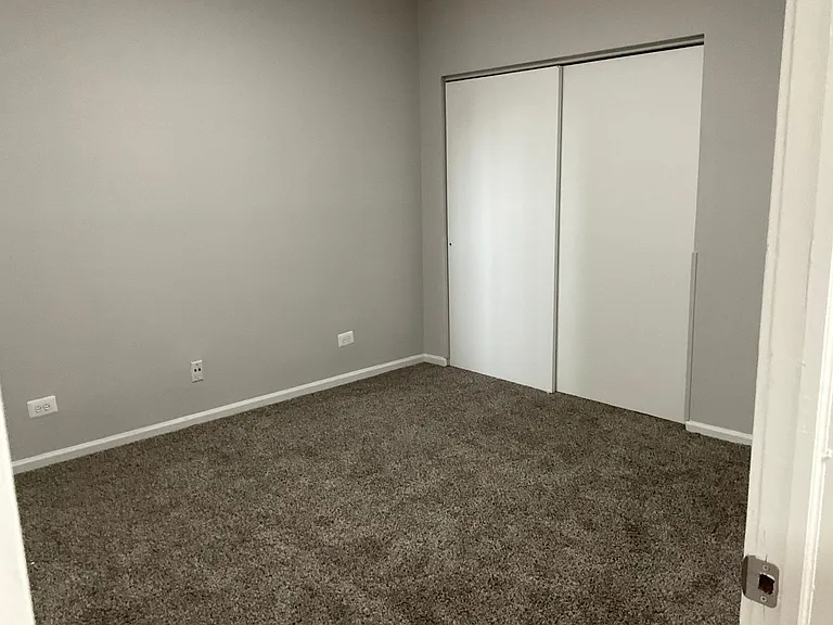 6209 S Greenwood Ave #203 — Photo 8