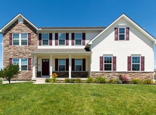 1982 Red Robin Dr N, Xenia, OH 45385