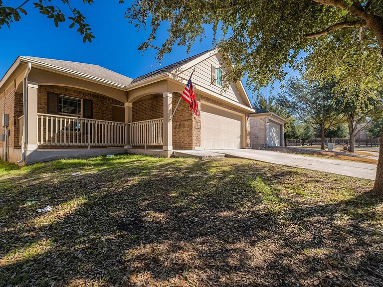 5932 Abby Ann Ln — Photo 3