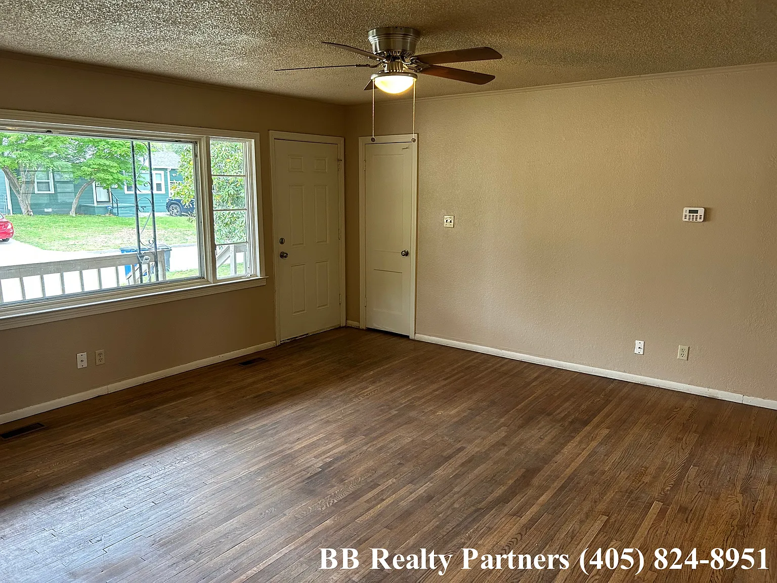 3 bed, 1185 sqft, $1,375 — Photo 4