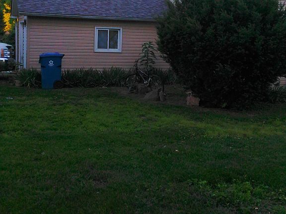5th image of 601 S Washington St
