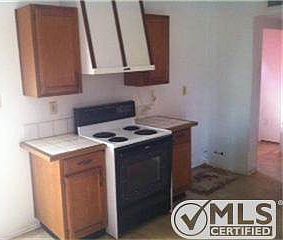4th image of 712 Sandstone Dr