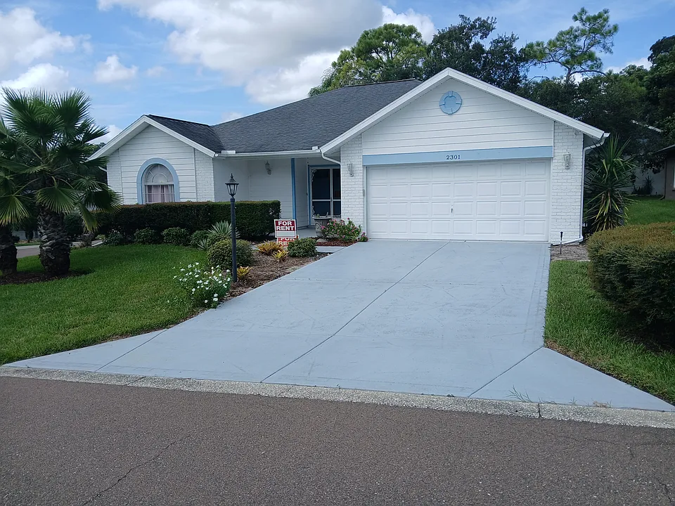 2301 Dorchester Ct