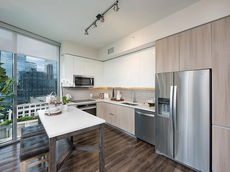 Elora at Buckhead — Photo 43