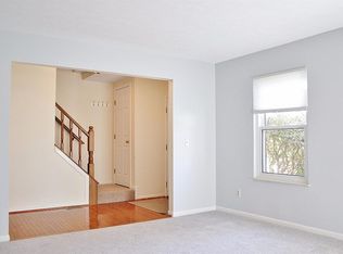 8234 Woodruff Rd, Cincinnati, OH 45255