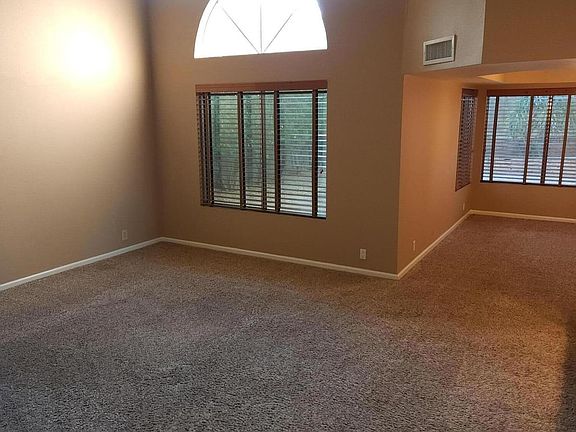 4th image of 6508 E Beverly Ln