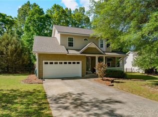 110 Honeysuckle Dr SE, Calhoun, GA 30701