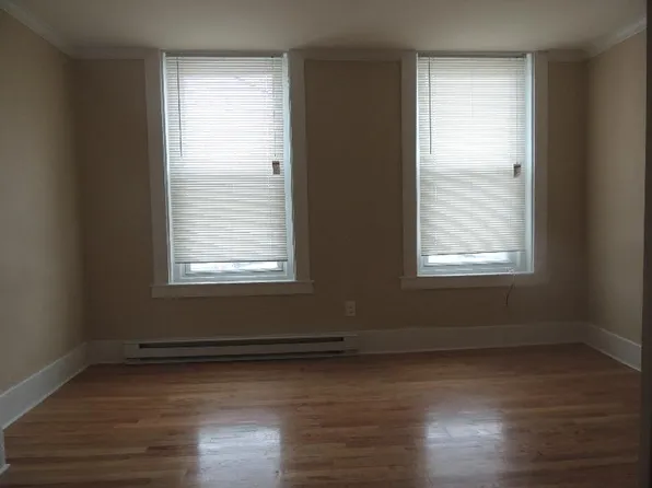 (undisclosed Address), Chelsea, MA 02150